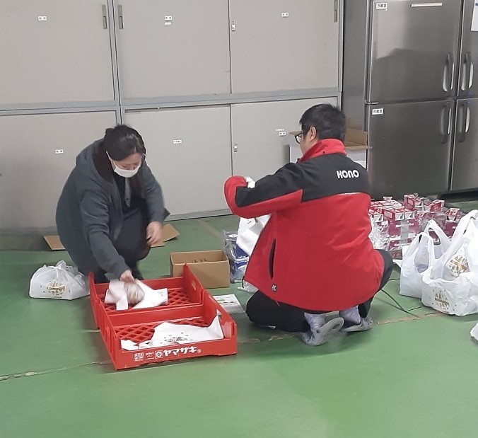 クリスマスケーキを、すべての従業員へプレゼント！